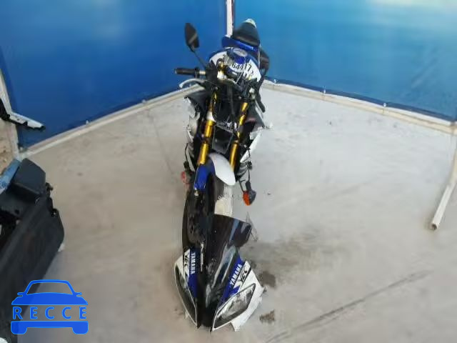 2012 YAMAHA YZFR6 JYARJ16E1CA026520 зображення 8