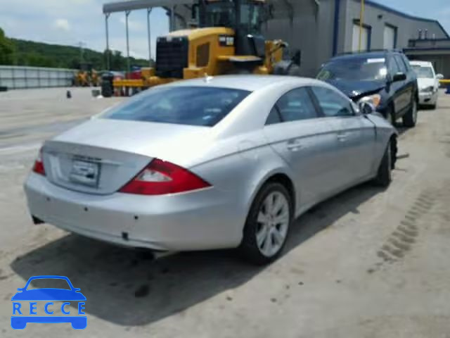 2008 MERCEDES-BENZ CLS 550 WDDDJ72X18A127207 зображення 3