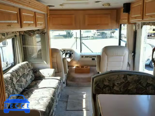 2000 FORD MOTORHOME 3FCMF53S2XJA36193 image 4