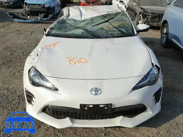 2017 TOYOTA 86 BASE JF1ZNAA14H8704405 image 8