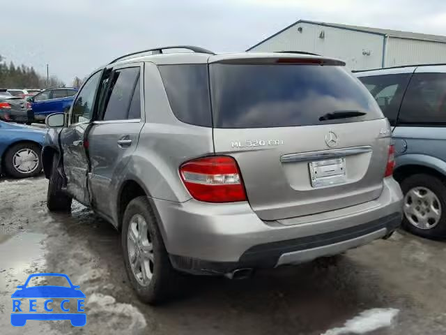 2007 MERCEDES-BENZ ML 320 CDI 4JGBB22E97A195569 Bild 2