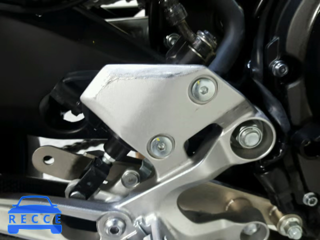 2017 YAMAHA FZ09 JYARN53E3HA001464 image 17
