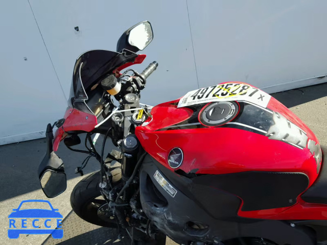 2015 HONDA CBR1000 RR JH2SC5979FK400060 зображення 4