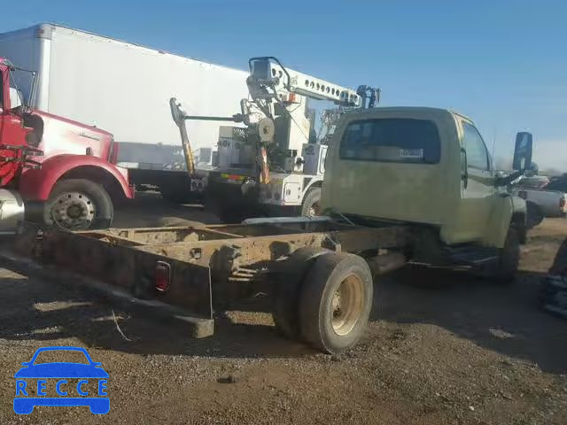 2004 GMC C5500 C5C0 1GDG5C1E74F900663 image 3