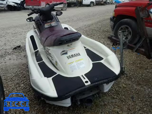 2000 YAMAHA JET SKI YAMA1377C000 image 2