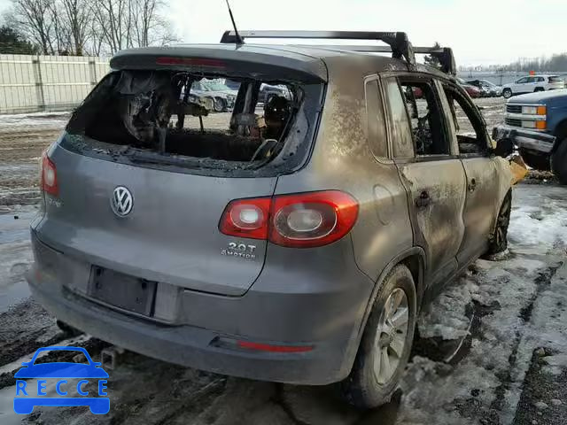 2010 VOLKSWAGEN TIGUAN SE WVGBV7AX2AW522346 image 3