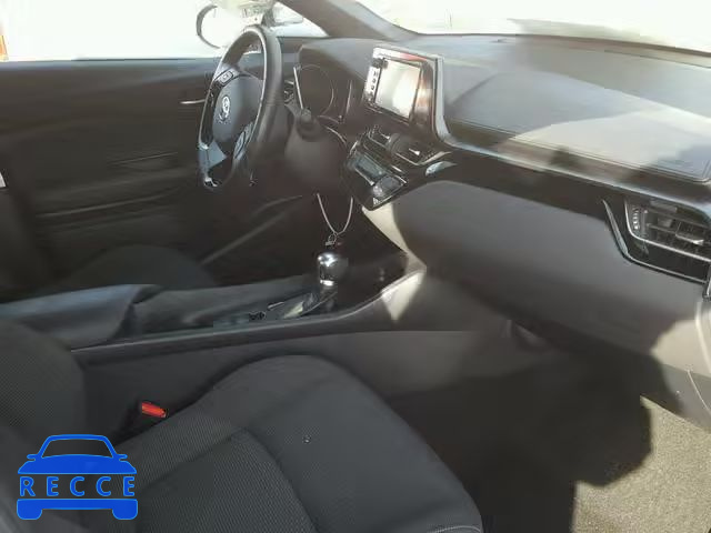 2018 TOYOTA C-HR XLE NMTKHMBX6JR003243 image 4