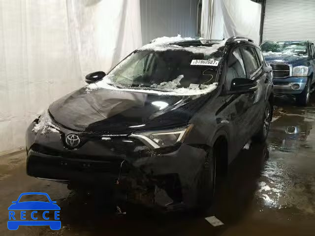 2018 TOYOTA RAV4 ADVEN 2T3RFREV9JW723616 зображення 1