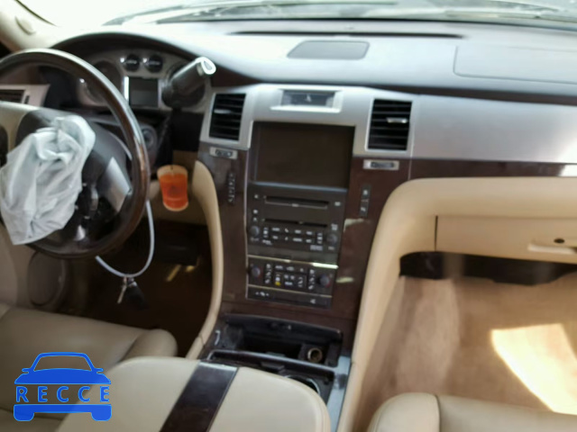 2010 CADILLAC ESCALADE P 1GYUKCEF1AR228784 image 8