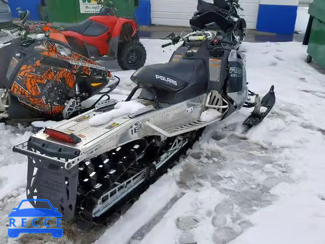 2011 POLARIS RMK900 SN1CH8GS1BC142531 Bild 3