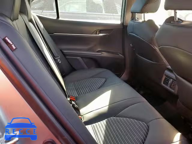 2019 TOYOTA CAMRY L 4T1B11HK0KU681561 image 5