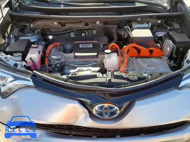 2017 TOYOTA RAV4 HV SE JTMJJREV0HD086277 image 6