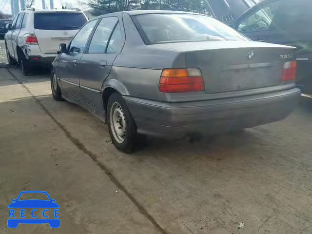 1993 BMW 325 I AUTO WBACB4317PFL02442 Bild 2