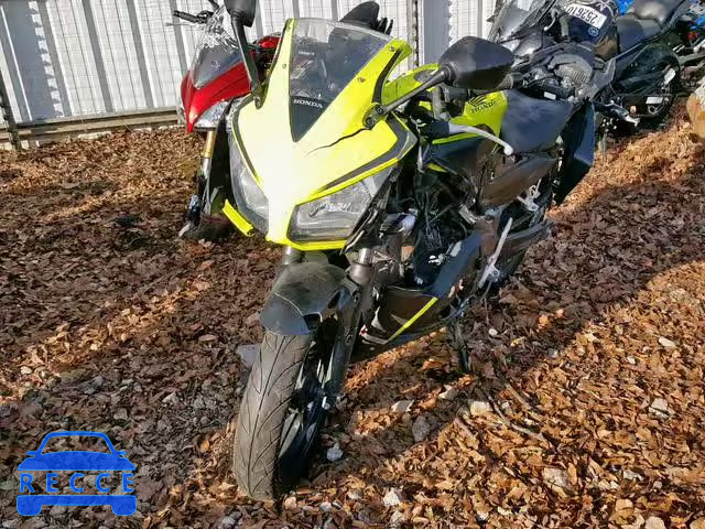 2016 HONDA CBR300 R MLHNC5104G5200740 image 1