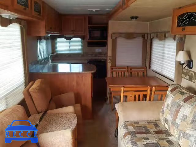 2011 OTHR KEYSTONE 5SFEB3420BE225972 Bild 5