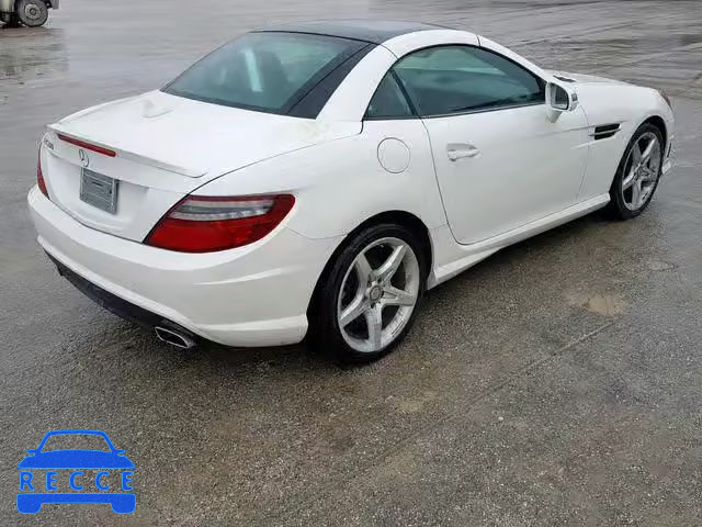 2016 MERCEDES-BENZ SLK 300 WDDPK3JA2GF118596 image 3