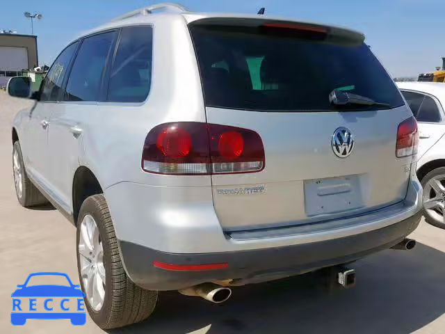 2010 VOLKSWAGEN TOUAREG TD WVGFK7A93AD000087 зображення 2