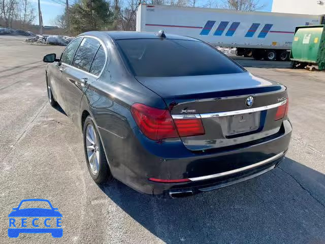 2015 BMW 740 LXI WBAYF4C53FGS99271 Bild 2