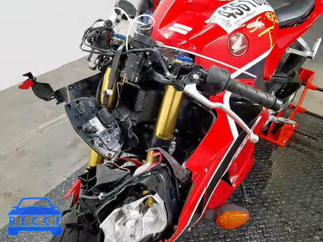 2018 HONDA CBR600 RR JH2PC40J1JK400300 зображення 18