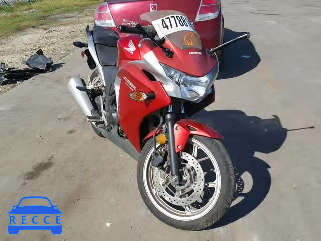 2011 HONDA CBR250 R MLHMC4112B5001791 Bild 0