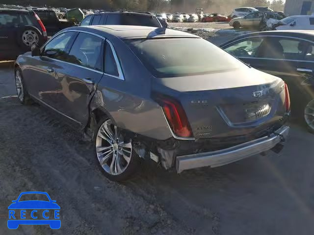 2018 CADILLAC CT6 PLATIN 1G6KP5R62JU113230 Bild 2