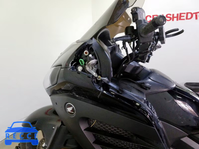 2014 HONDA GL1800 B JH2SC681XEK100108 image 17