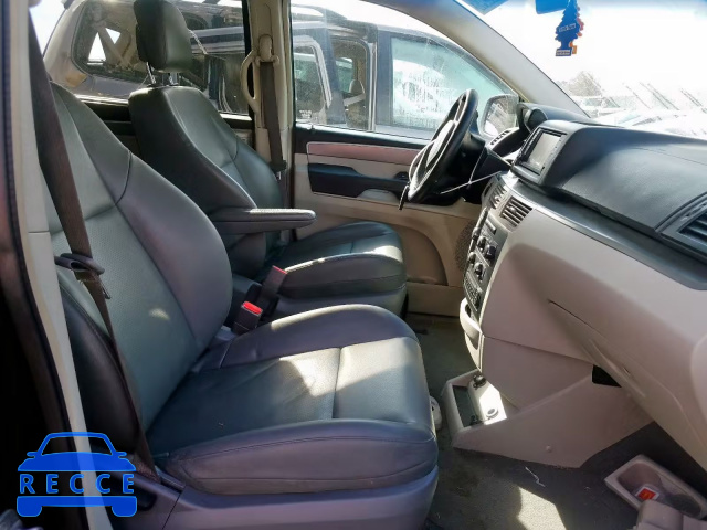 2014 VOLKSWAGEN ROUTAN SE 2C4RVABG8ER135006 зображення 4