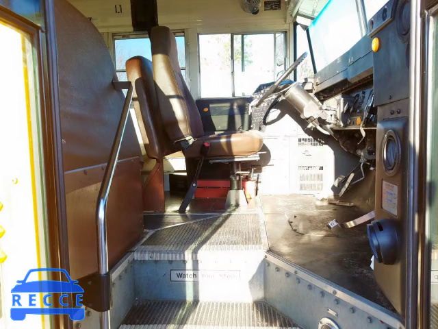 1997 INTERNATIONAL 3000 3800 1HVBBABN4VH449704 image 4