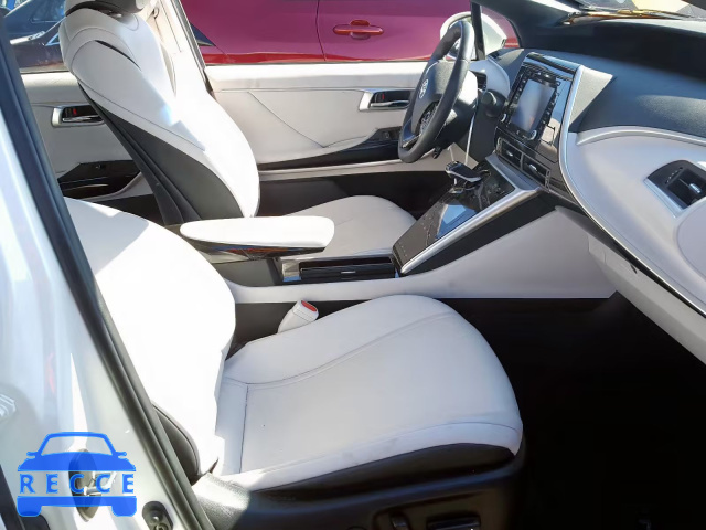 2018 TOYOTA MIRAI JTDBVRBD6JA004130 image 4