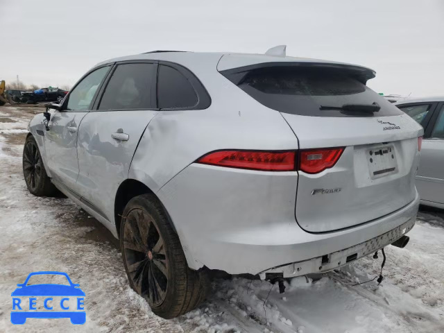 2017 JAGUAR F-PACE S SADCM2BV0HA084210 Bild 2