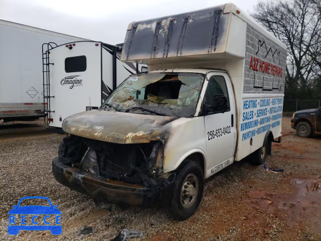 2005 CHEVROLET EXPRESS 1GBHG31V951236176 Bild 1