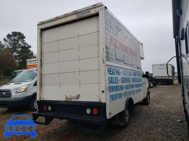 2005 CHEVROLET EXPRESS 1GBHG31V951236176 image 3