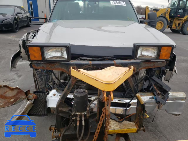 2004 CHEVROLET 2500 HD 1GCHK29264E340047 image 8