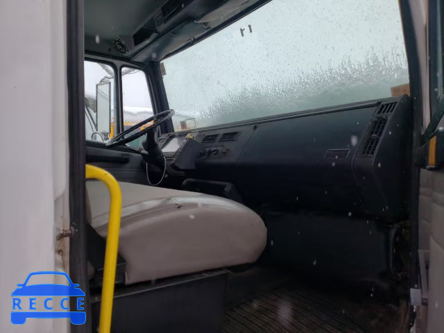 2004 FREIGHTLINER FL70 1FVABSAK34HM54037 image 4