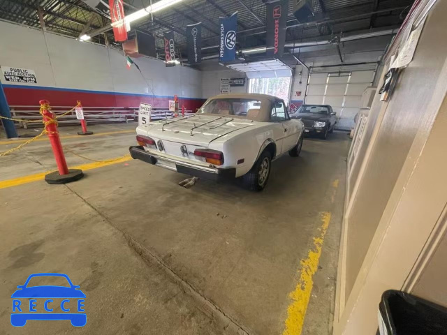 1982 FIAT 124 SPIDER ZFAAS00B3C5002730 Bild 3