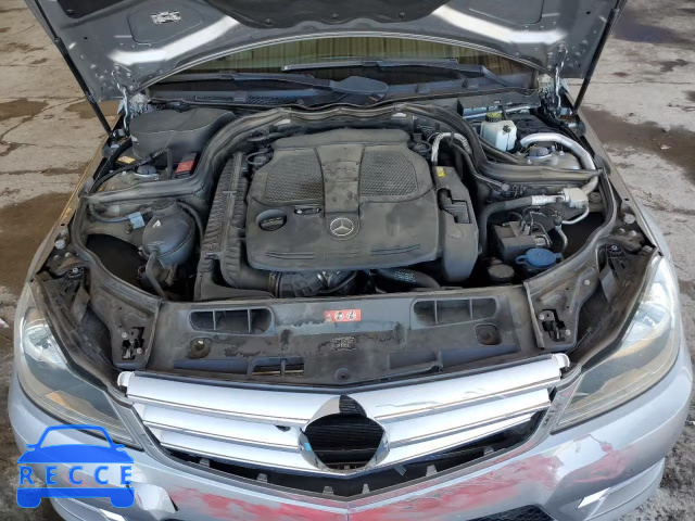 2013 MERCEDES-BENZ C CLASS WDDGF8AB1DR294642 image 10