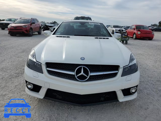 2009 MERCEDES-BENZ SL 63 AMG WDBSK70F29F152239 image 4