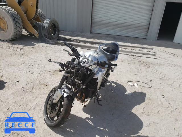 2011 YAMAHA FZ1 S JYARN17E1BA008231 Bild 1