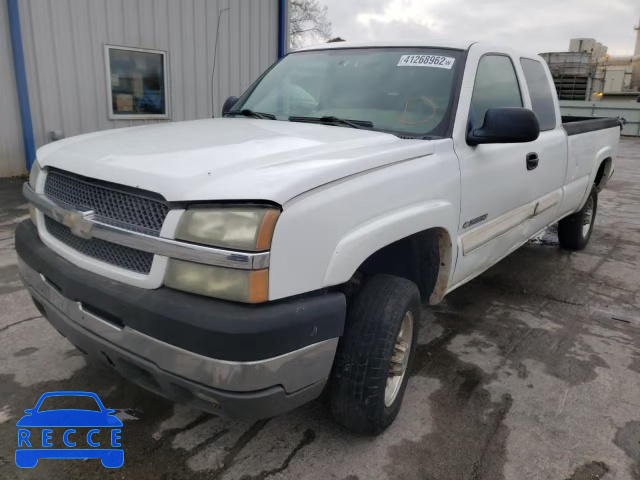 2004 CHEVROLET 1500 SILVE 1GCHC29U74E192599 image 1