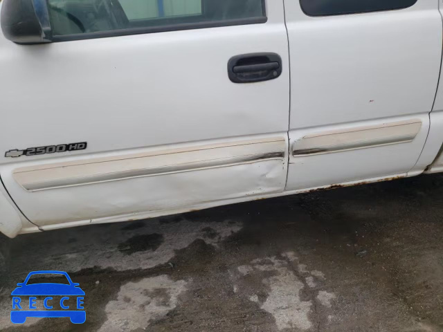 2004 CHEVROLET 1500 SILVE 1GCHC29U74E192599 image 8