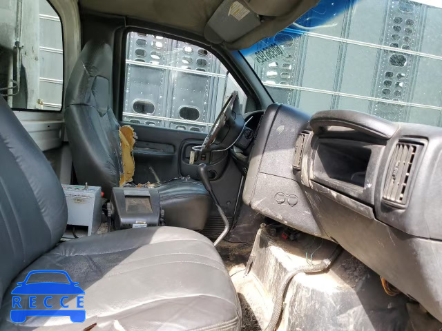 2003 GMC C7500 C7C0 1GDJ7J1C13F508134 image 4