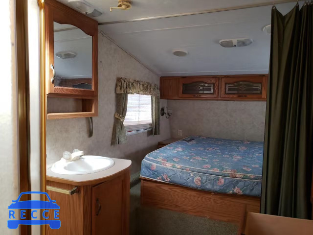 2005 COUG KEYSTONE 4YDF286275B048888 зображення 4