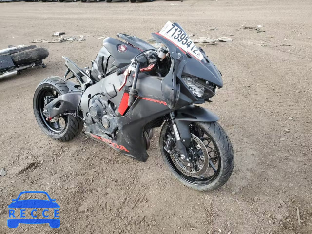 2018 HONDA CBR1000 RR JH2SC7712JK100749 зображення 0