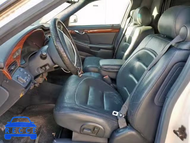 2001 CADILLAC PROFESSION 1GEEH90YX1U500032 image 4