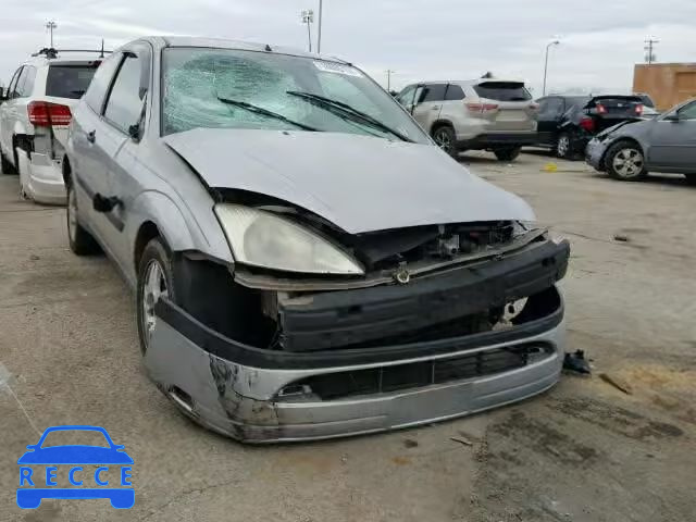 2000 FORD FOCUS ZX3 3FAFP3139YR143742 image 0