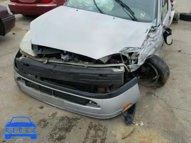 2000 FORD FOCUS ZX3 3FAFP3139YR143742 image 8