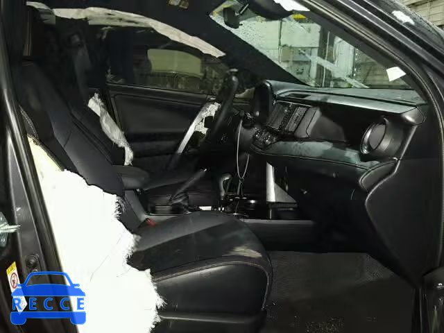 2016 TOYOTA RAV4 SE JTMJFREV1GJ075855 image 4