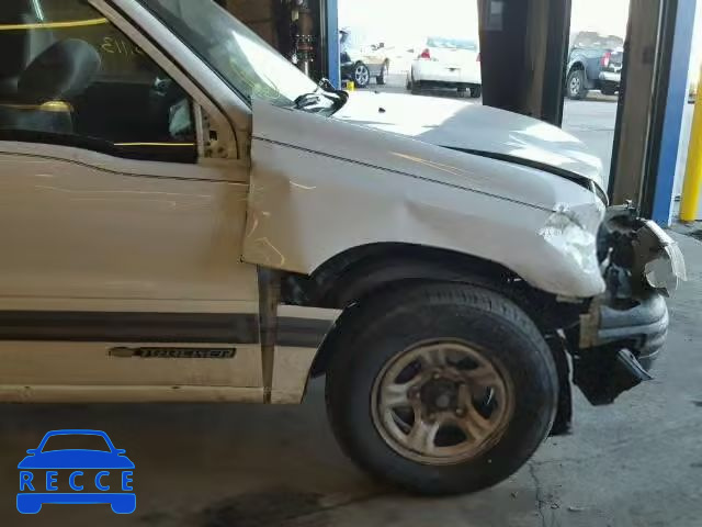 2001 CHEVROLET TRACKER 2CNBJ18C916901169 image 8