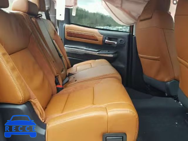 2017 TOYOTA TUNDRA CREWMAX 5TFAY5F1XHX597963 image 5