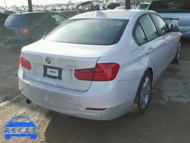 2013 BMW 320I WBA3B1C51DF462880 Bild 3